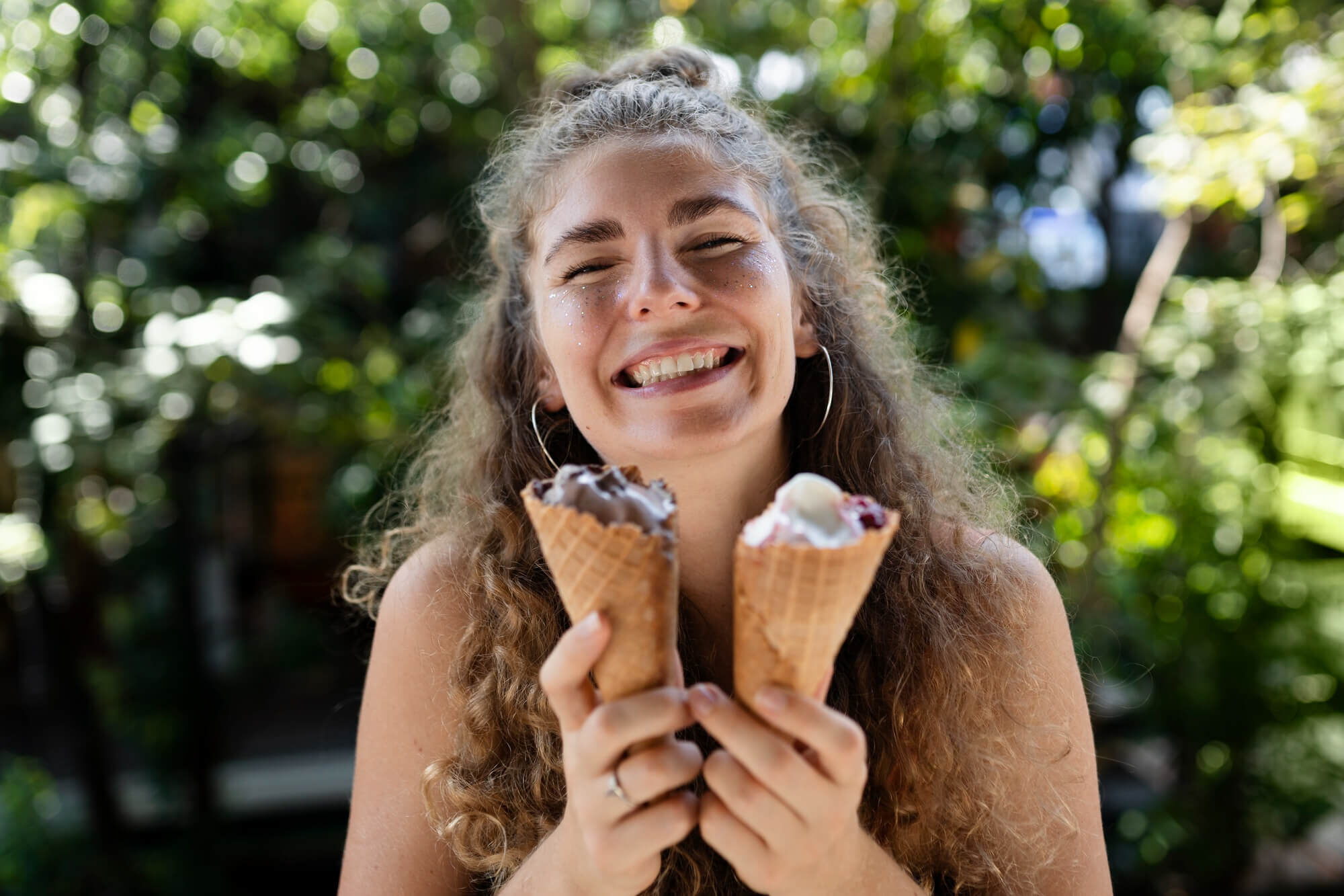 Cool Treats, Hot Tips: Enjoying Ice Cream While Maintaining Oral Health